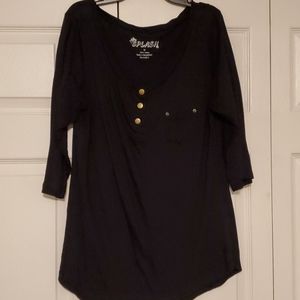 Quarter sleeve shirt